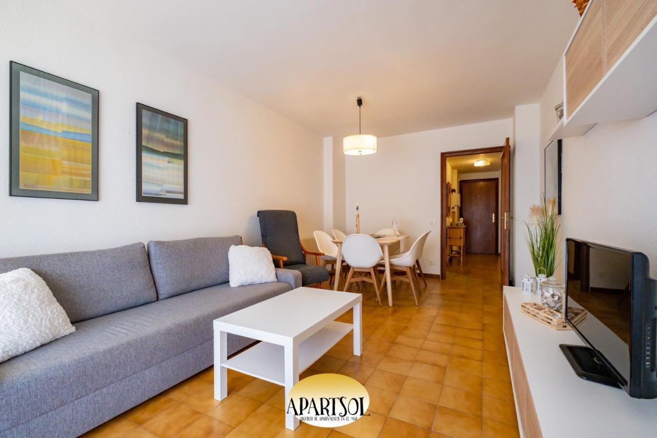 Apartamentos Marina Sol De Espana Камбрильс Экстерьер фото